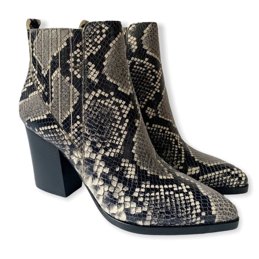 Marc Fisher Leather Alva Bootie!